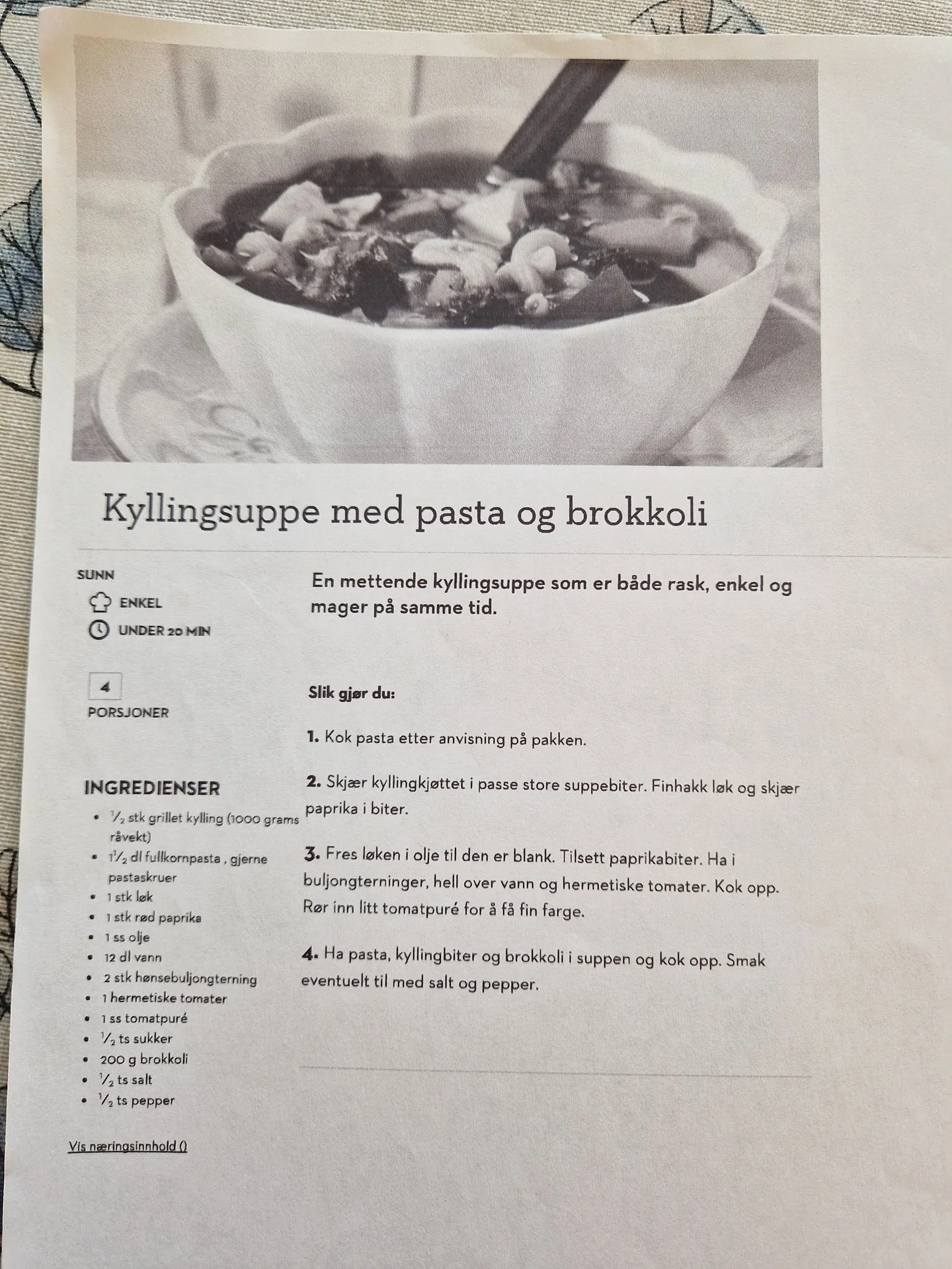 Bilde (0) av oppskrift for Kyllingsuppe med pasta og brokkoli